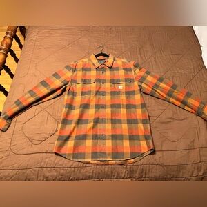 Carhartt Shirt Mens Medium Orange Plaid Flannel Loose Fit Casual Workwear